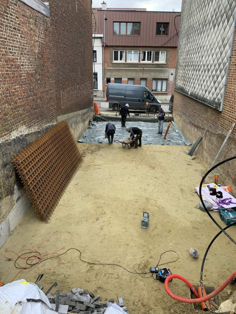 Alisa, Braine-l’Alleud : fondations