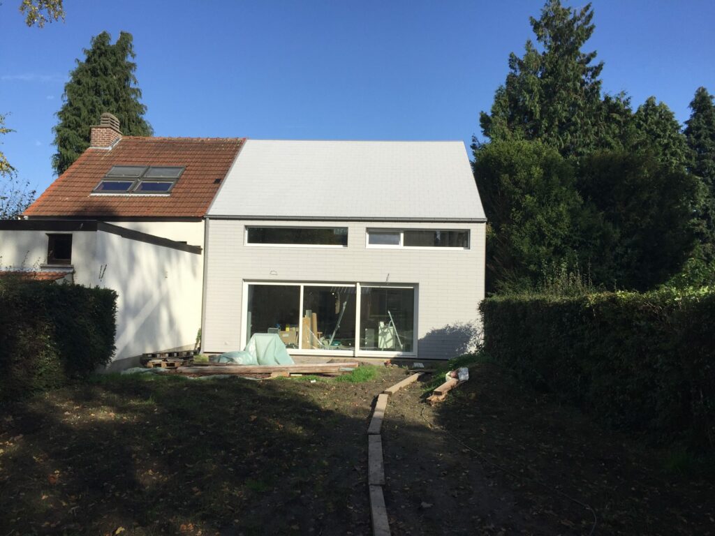 Fosses des Moines, Waterloo : façade côté jardin