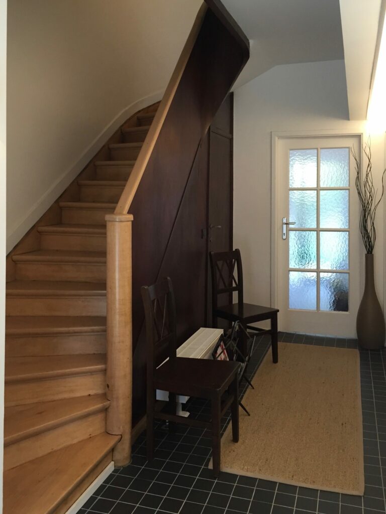Gossart, Uccle : hall et escalier