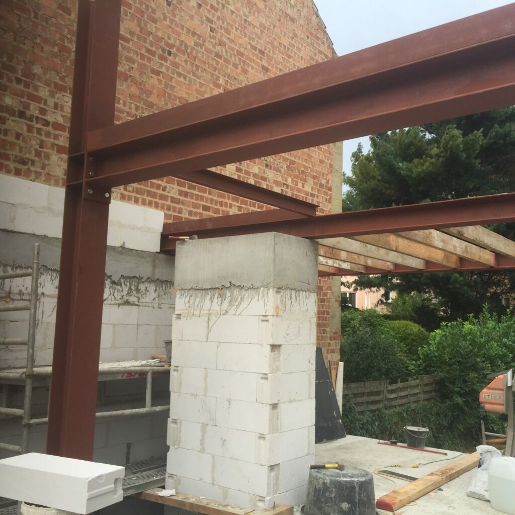 Menil, Braine-l’Alleud : structure acier
