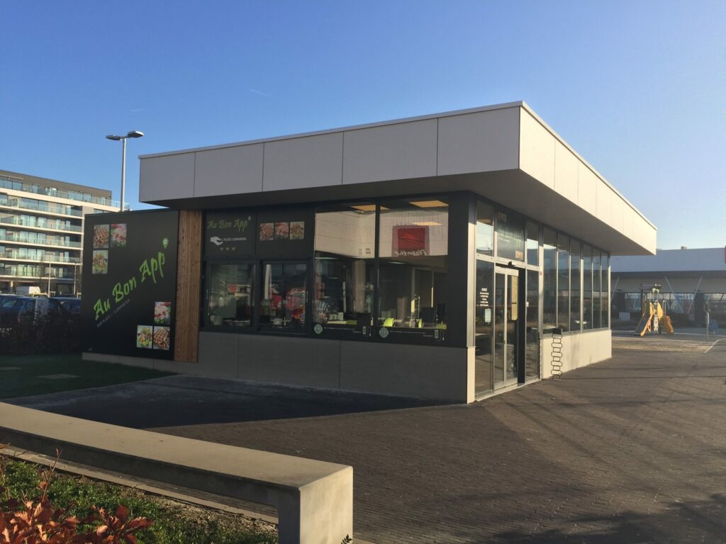 Pavillon Horeca, Mouscron : façade