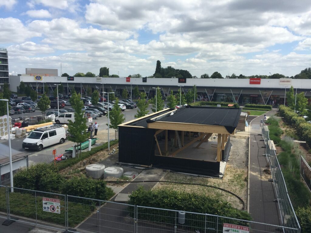 Pavillon Horeca, Mouscron : vue d’ensemble du chantier